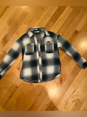 Hollister XS green flannel